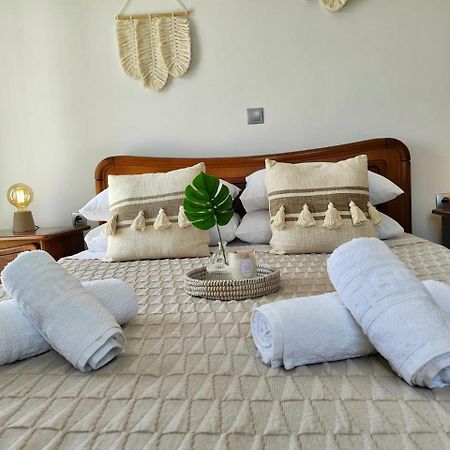 Theasis Apartments Adamantas  Dış mekan fotoğraf