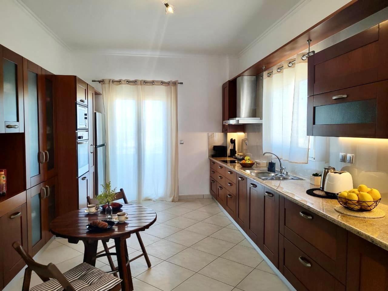 Theasis Apartments Adamantas  Dış mekan fotoğraf
