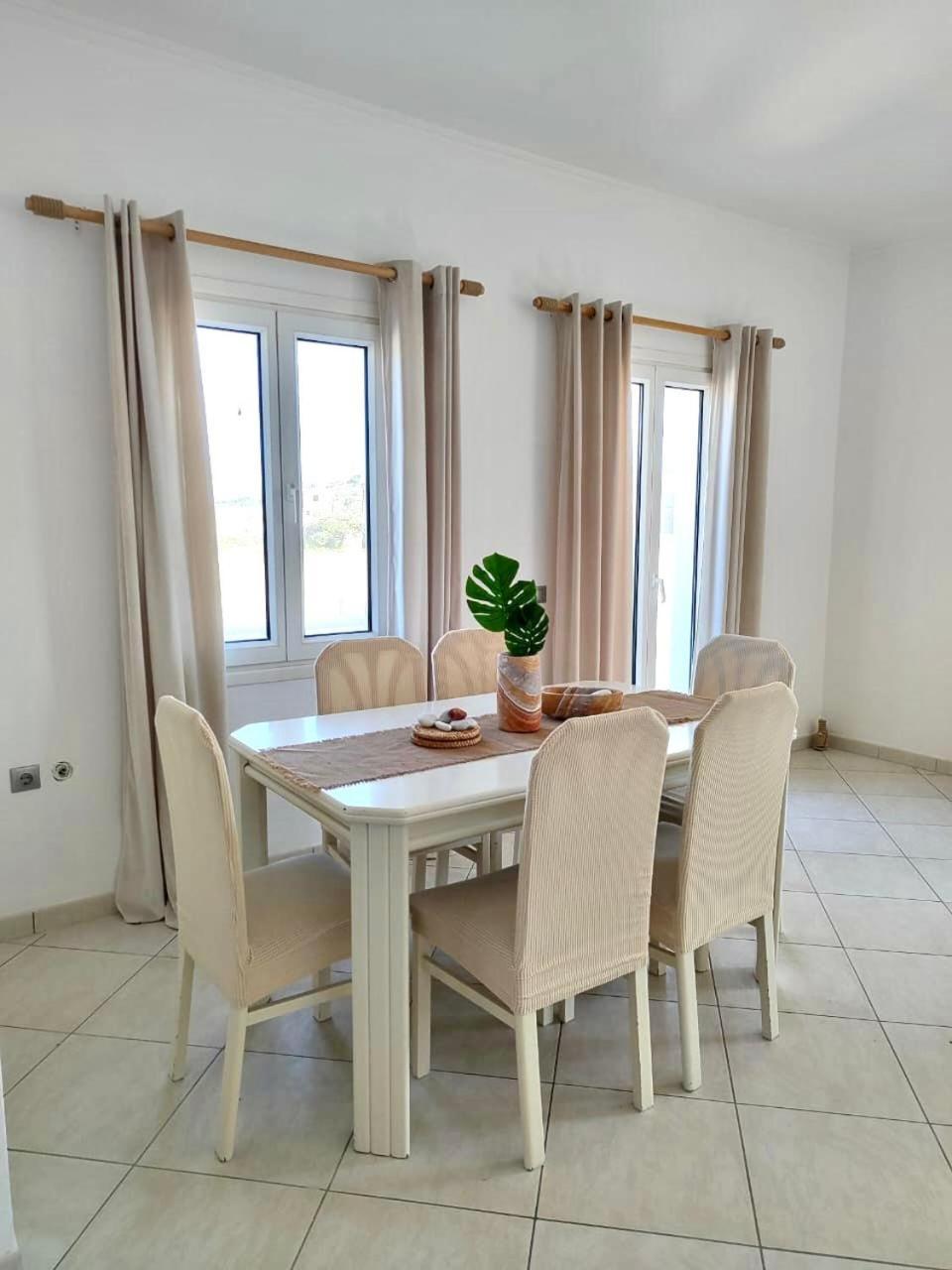 Theasis Apartments Adamantas  Dış mekan fotoğraf