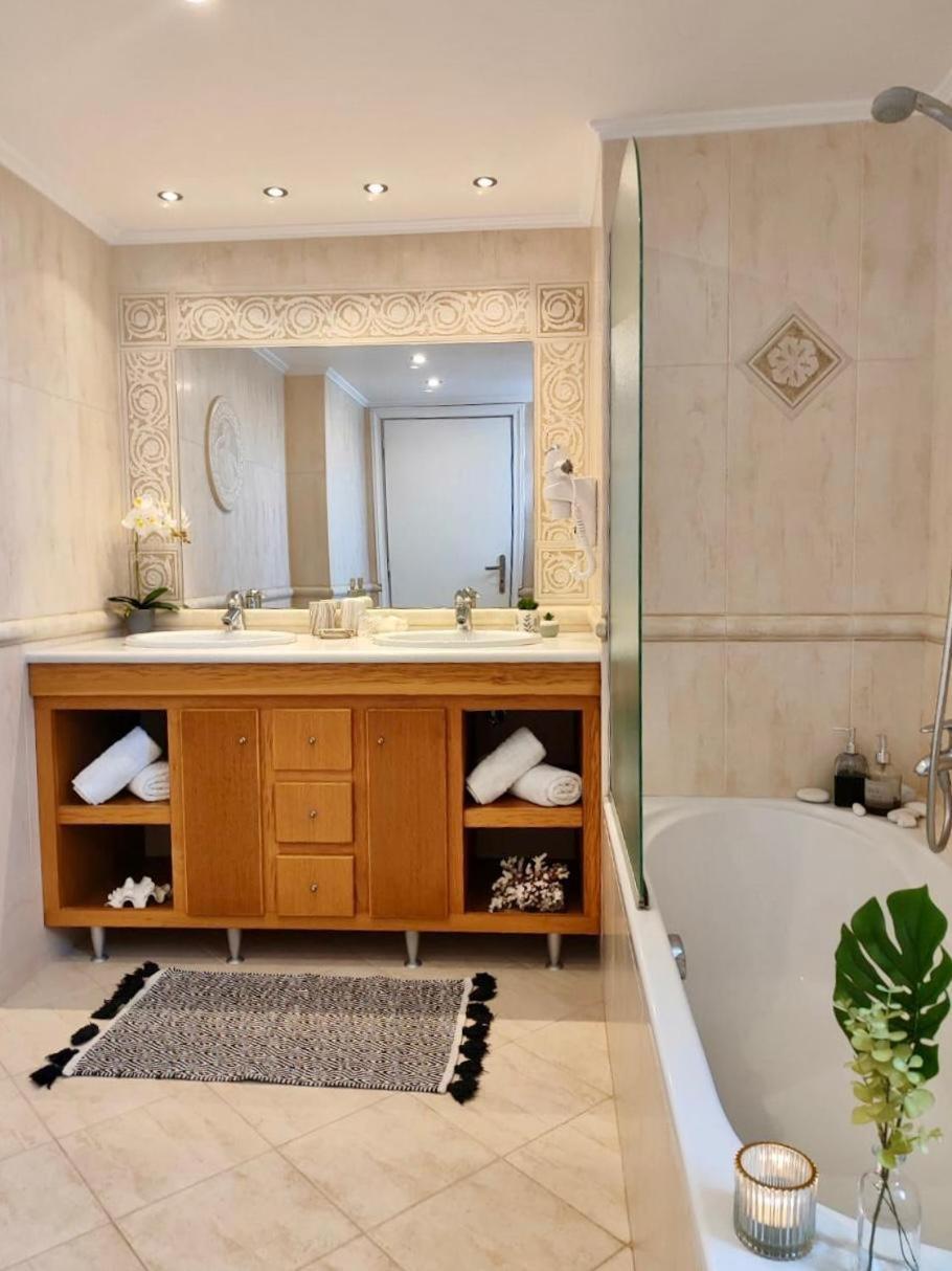 Theasis Apartments Adamantas  Dış mekan fotoğraf